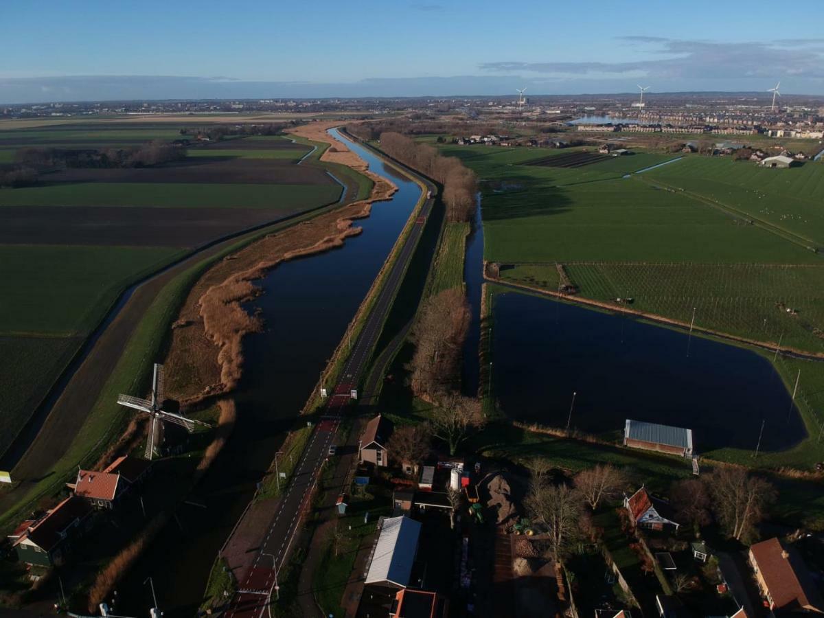 VAKANTIEHUISJE Daar bij de Molen tussen Alkmaar en Hoorn Oterleek Buitenkant foto